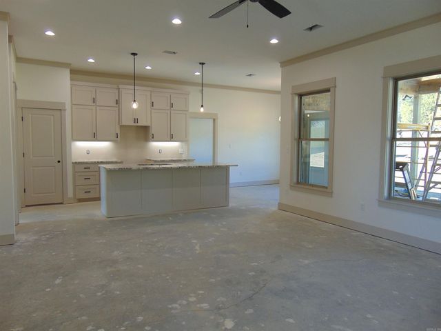 49 Ridge View Street, Vilonia, AR 72173