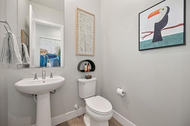 3585 Clubhouse Pkwy, Folsom, CA 95630