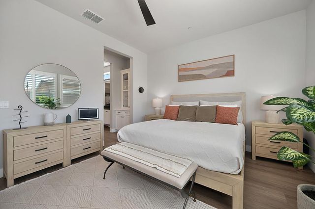 3585 Clubhouse Pkwy, Folsom, CA 95630