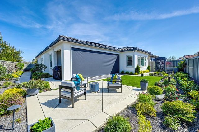 3585 Clubhouse Pkwy, Folsom, CA 95630