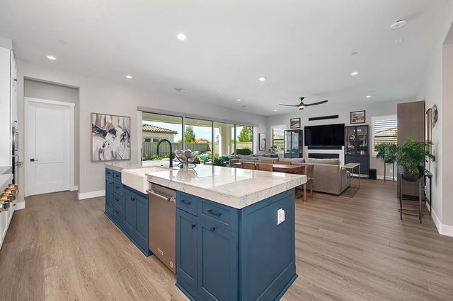 3585 Clubhouse Pkwy, Folsom, CA 95630