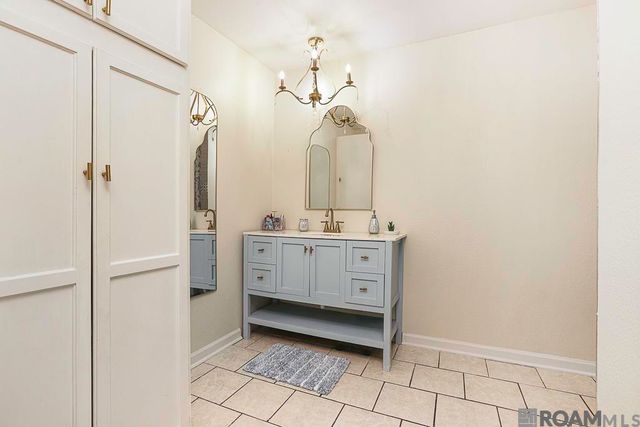 29901 Magnolia Dr, Walker, LA 70785