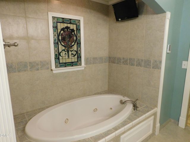10392 S Nash Street, Middlesex, NC 27557