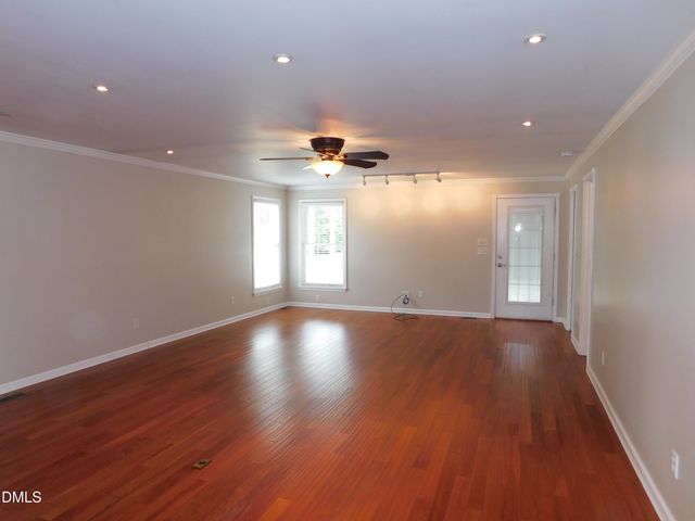 10392 S Nash Street, Middlesex, NC 27557