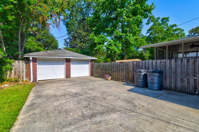 4813 Park Place, North Charleston, SC 29405