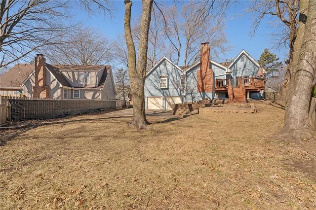 9111 W 116 Terrace, Overland Park, KS 66210