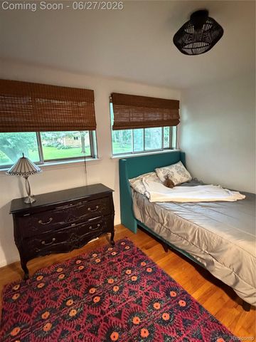 29191 Bannockburn Street, Farmington Hills, MI 48334