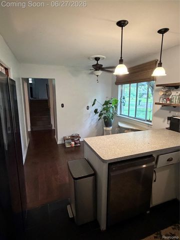 29191 Bannockburn Street, Farmington Hills, MI 48334