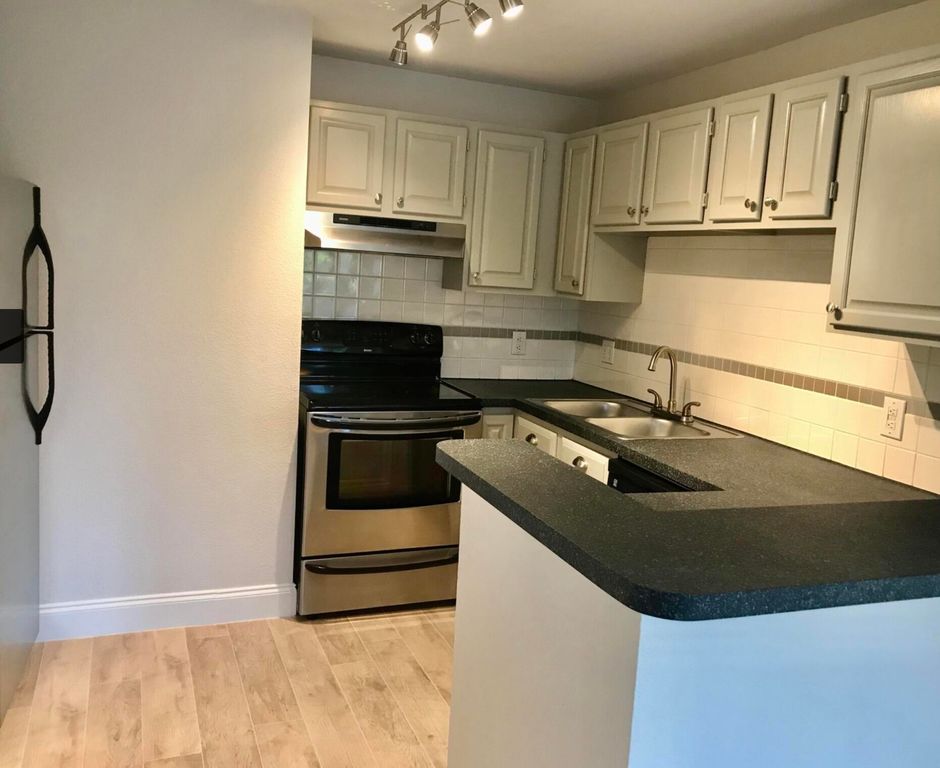 1780 Palm Cove Boulevard 6, Delray Beach, FL 33445