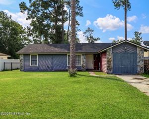 1827 KILLARN Circle, Middleburg, FL 32068