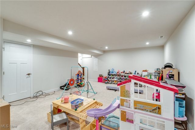 3313 Jackson Park Drive NW, Massillon, OH 44646