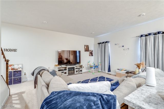 3313 Jackson Park Drive NW, Massillon, OH 44646