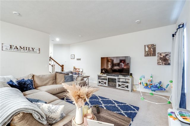 3313 Jackson Park Drive NW, Massillon, OH 44646