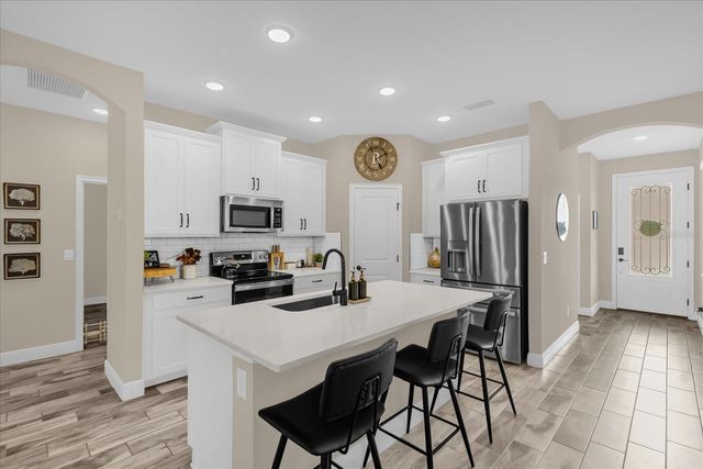 6661 GREAT BEAR DRIVE, Lakeland, FL 33805