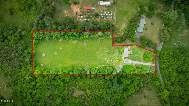 108 Richards Road, Rogersville, TN 37857