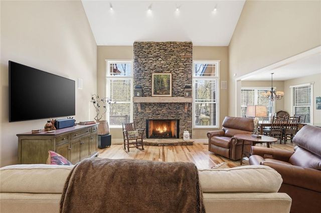 2171 Big Pine Drive, Hiawassee, GA 30546