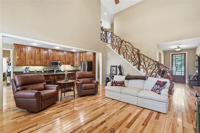 2171 Big Pine Drive, Hiawassee, GA 30546