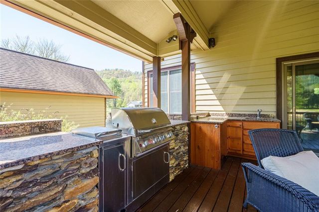 2171 Big Pine Drive, Hiawassee, GA 30546