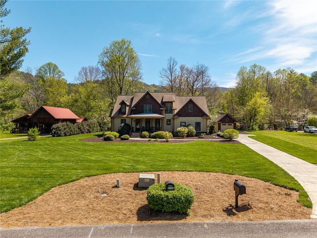 2171 Big Pine Drive, Hiawassee, GA 30546