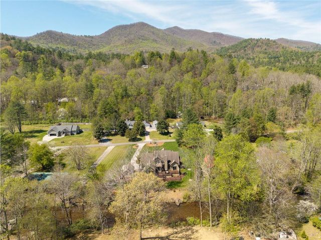 2171 Big Pine Drive, Hiawassee, GA 30546