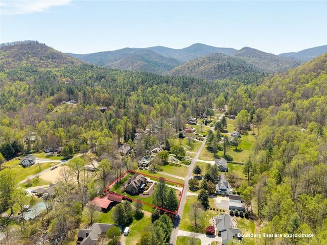2171 Big Pine Drive, Hiawassee, GA 30546