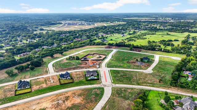 1708 Heritage Knoll Drive, Sherman, TX 75092