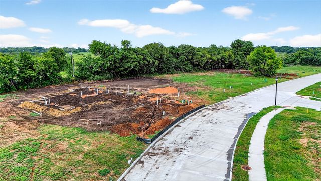 1708 Heritage Knoll Drive, Sherman, TX 75092