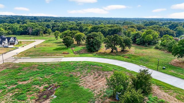 1708 Heritage Knoll Drive, Sherman, TX 75092