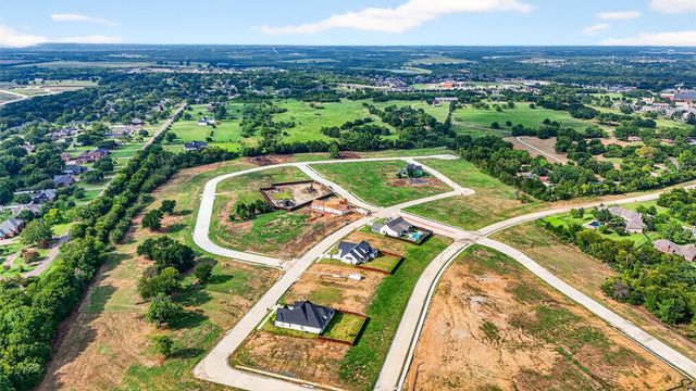 1708 Heritage Knoll Drive, Sherman, TX 75092