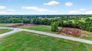 1708 Heritage Knoll Drive, Sherman, TX 75092