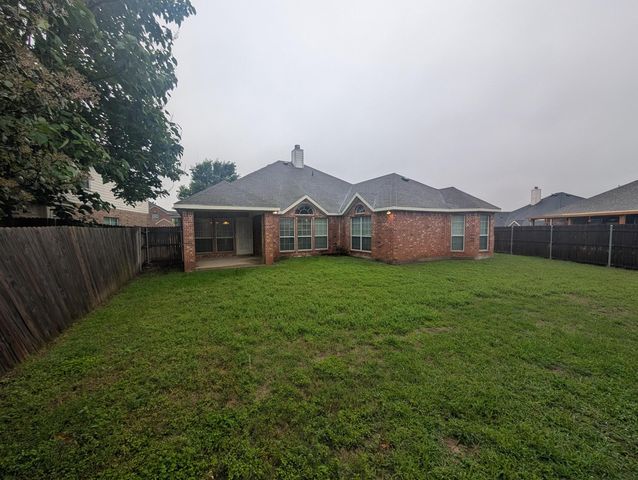 8713 Windblow Court, Fort Worth, TX 76123