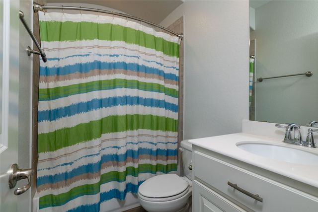 4008 Knollbrook Lane, Fort Worth, TX 76137