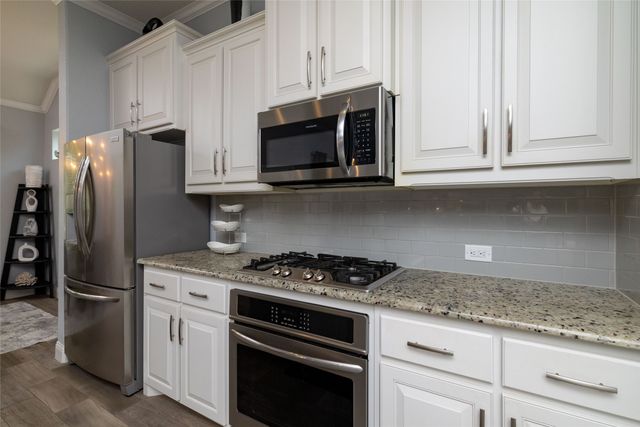 4008 Knollbrook Lane, Fort Worth, TX 76137