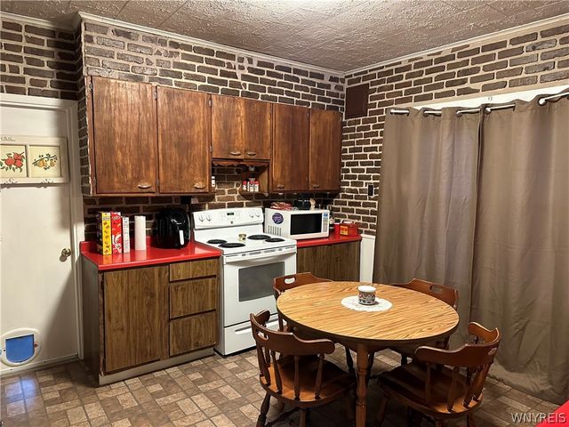 208 Stevenson Street, Buffalo, NY 14210