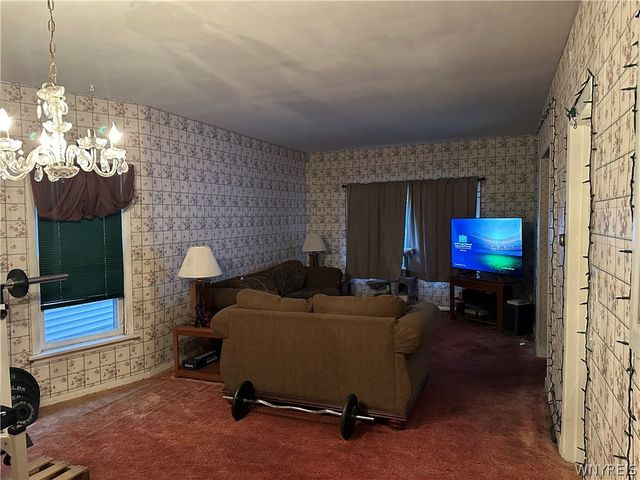 208 Stevenson Street, Buffalo, NY 14210