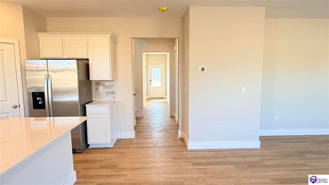 196 Shoemaker Lane, Elizabethtown, KY 42701