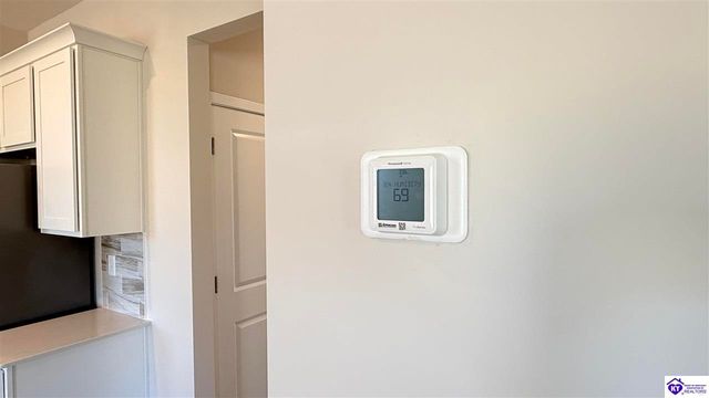 196 Shoemaker Lane, Elizabethtown, KY 42701