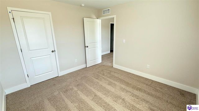 196 Shoemaker Lane, Elizabethtown, KY 42701