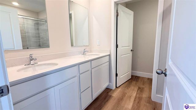 196 Shoemaker Lane, Elizabethtown, KY 42701