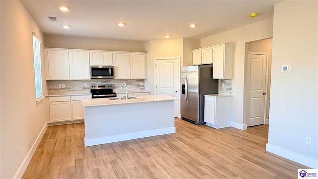 196 Shoemaker Lane, Elizabethtown, KY 42701