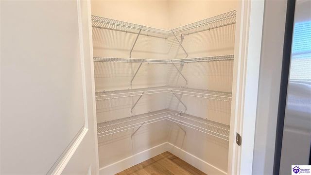 196 Shoemaker Lane, Elizabethtown, KY 42701