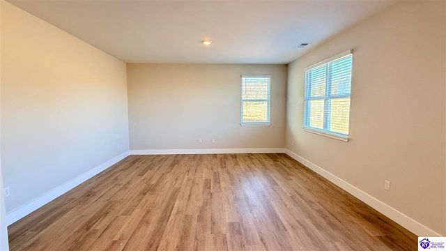 196 Shoemaker Lane, Elizabethtown, KY 42701