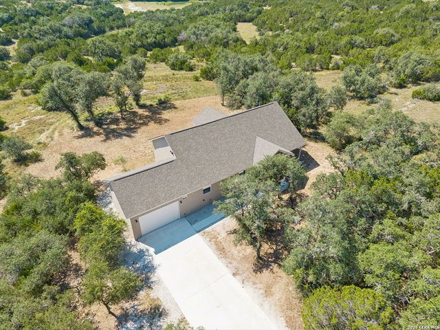 824 Mystic Breeze, Spring Branch, TX 78070