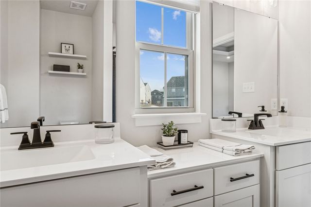 2002 Spinosa Lane, Penn Twp, PA 15644