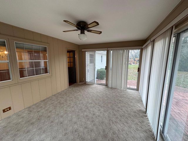 62 S Harmony Drive, Janesville, WI 53545