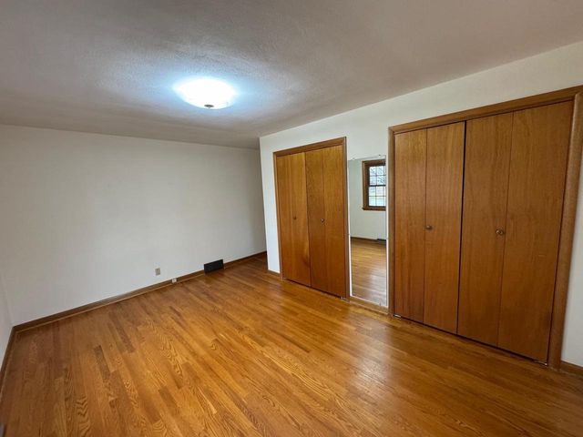 62 S Harmony Drive, Janesville, WI 53545