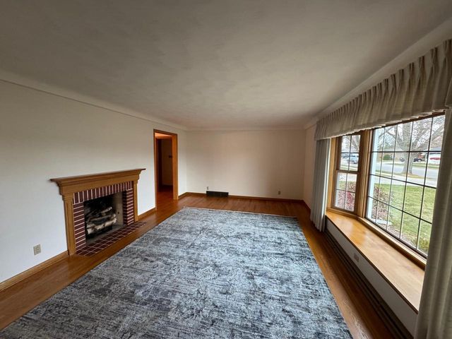 62 S Harmony Drive, Janesville, WI 53545