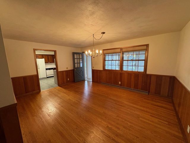 62 S Harmony Drive, Janesville, WI 53545