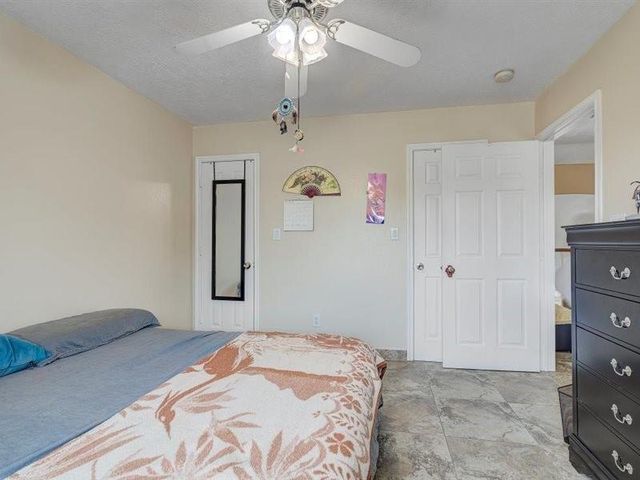 8422 Tavenor Lane, Houston, TX 77075
