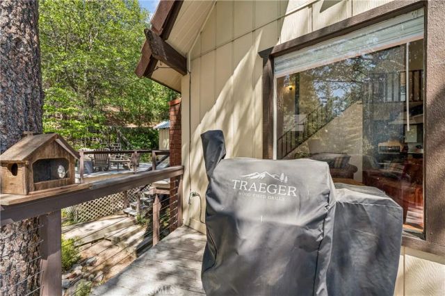 686 Grass Valley, Lake Arrowhead, CA 92352